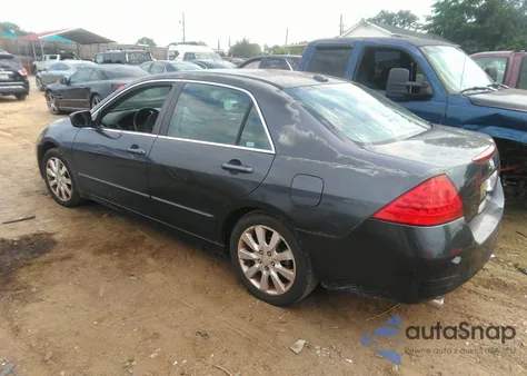 2006 Honda Accord 3.0 Ex из США, поврежденный, VIN 1HGCM66526A047459